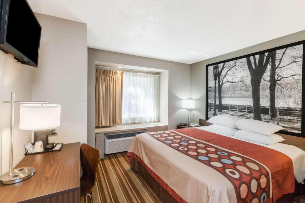 Super 8 By Wyndham Schenectady - Albany Area Hotell Exteriör bild
