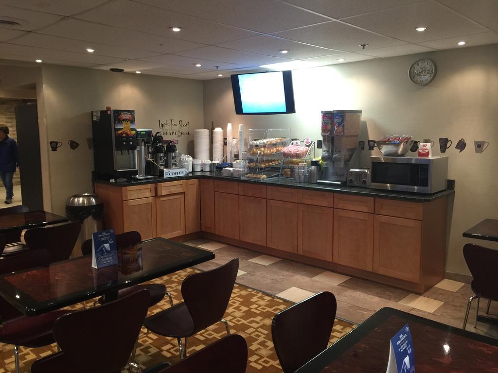 Super 8 By Wyndham Schenectady - Albany Area Hotell Exteriör bild